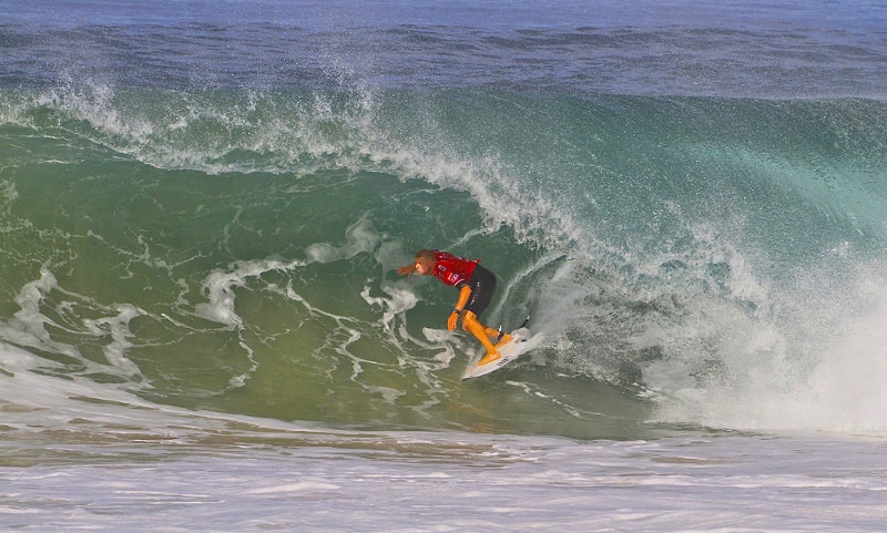 Mick Fanning wins Quiksilver Pro France 2013