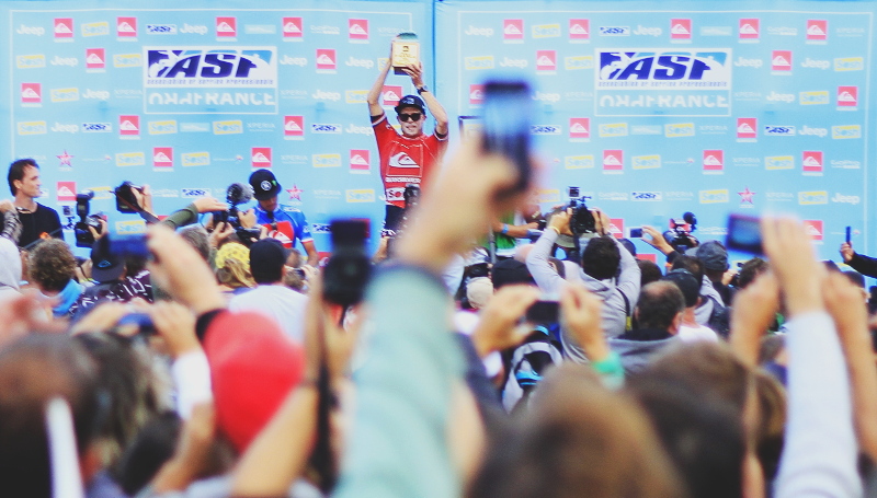 Mick Fanning wins Quiksilver Pro France 2013